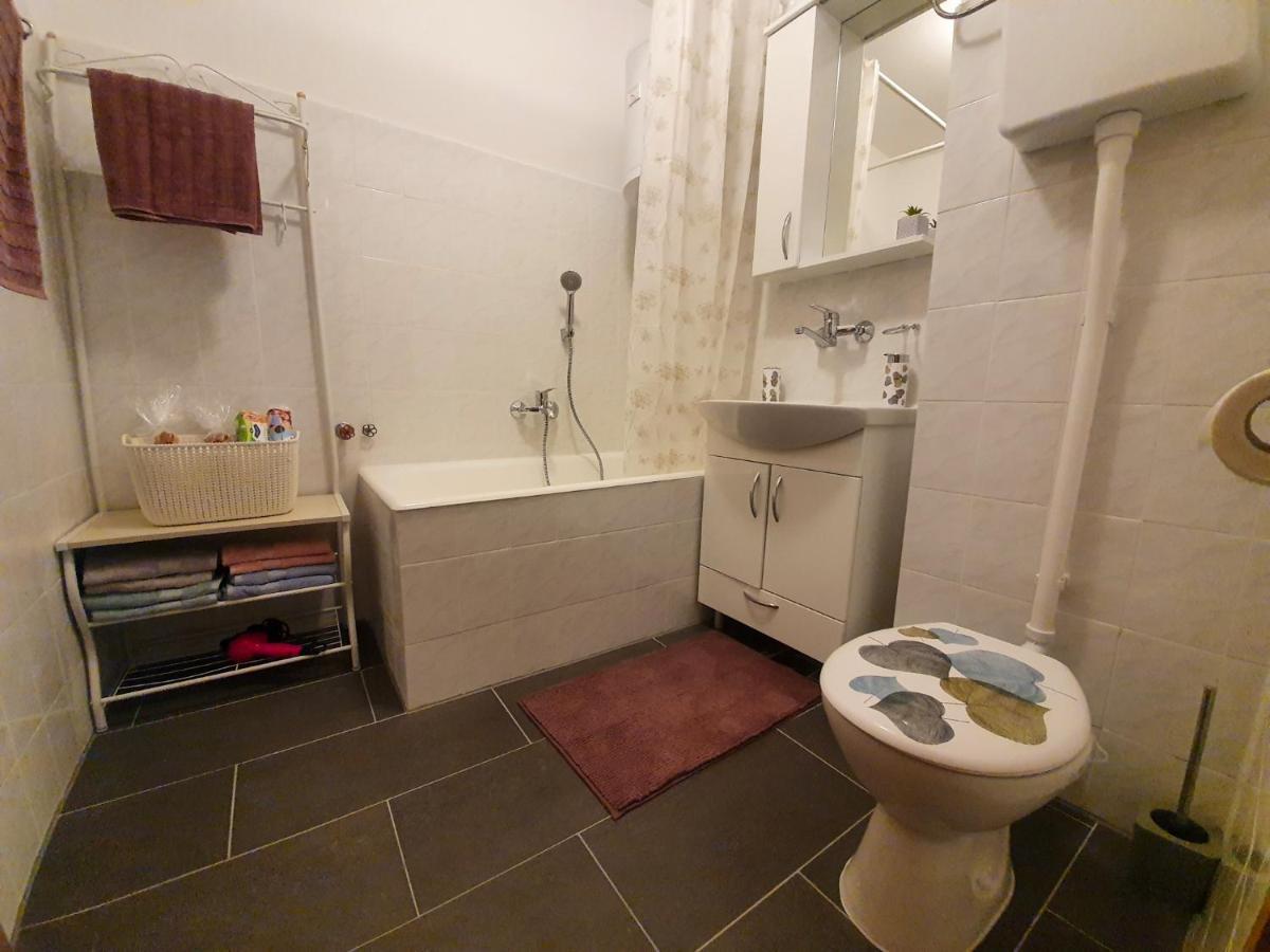 Apartman Ante Livno Buitenkant foto