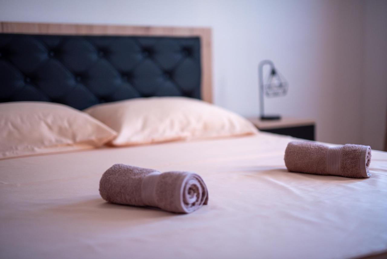 Apartman Ante Livno Buitenkant foto
