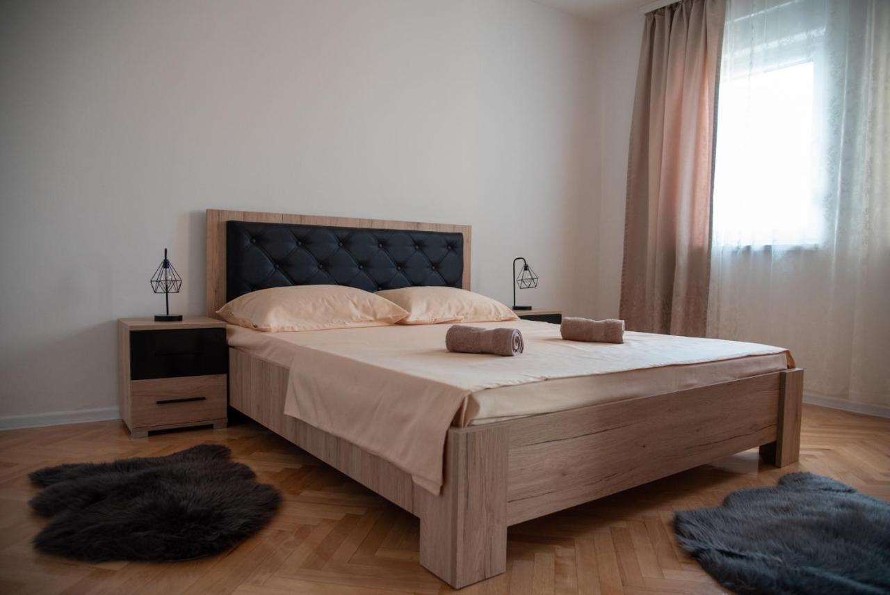 Apartman Ante Livno Buitenkant foto