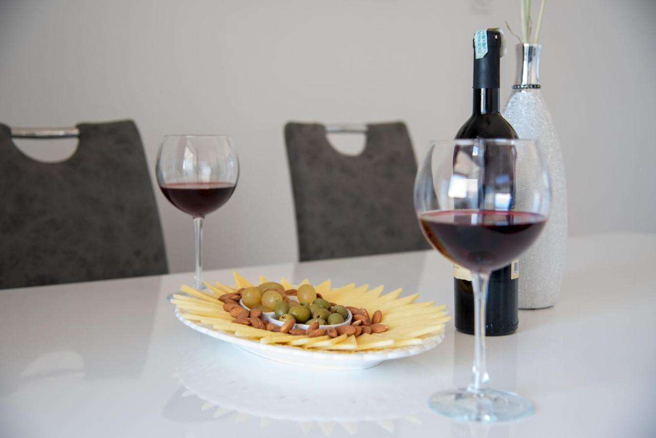 Apartman Ante Livno Buitenkant foto