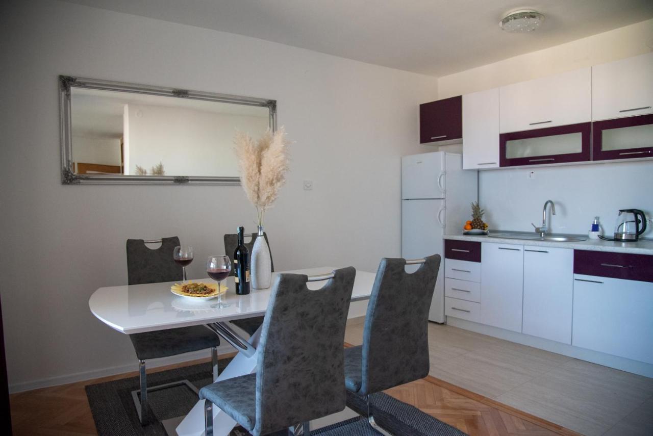 Apartman Ante Livno Buitenkant foto